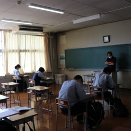 進学集中講座が始まりました。