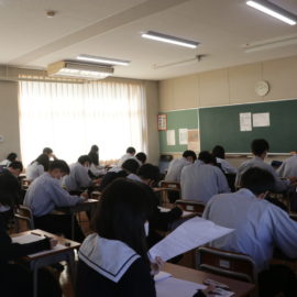 2学期中間考査が始まりました。